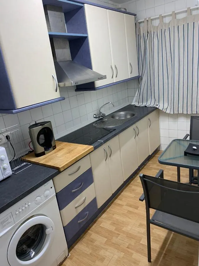 Apartamento En Primera Linea De Playa سالوبرينيا